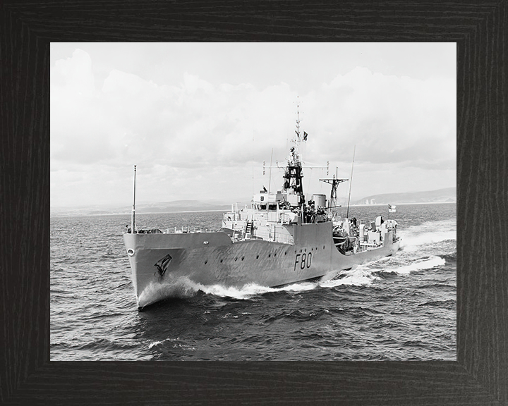 HMS Duncan (F80) Royal Navy Blackwood Class Frigate Port Bow View Photo Print Wall Art Decor Posters, Prints, & Visual Artwork Hampshire Prints 10 x 8 Black Frame No