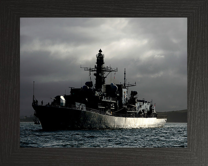 HMS Montrose F236 | Photo Print | Framed Print | Poster | Type 23 | Frigate | Royal Navy Hampshire Prints