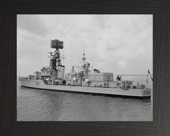 HMS Agincourt (D86) Photo Print - Underway - Royal Navy Battle Class Destroyer Posters, Prints, & Visual Artwork Hampshire Prints 10 x 8 Black Frame No