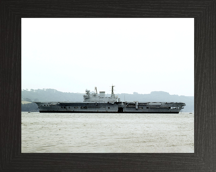 HMS Eagle (R05) Royal Navy Audacious Class Aircraft Carrier Port Beam Photo Print Wall Art Decor Posters, Prints, & Visual Artwork Hampshire Prints 10 x 8 Black Frame No