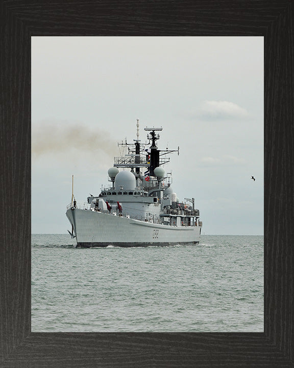 HMS York (D98) Photo Print - Underway - Royal Navy Type 42 Destroyer Hampshire Prints 10 x 8 Black Frame No
