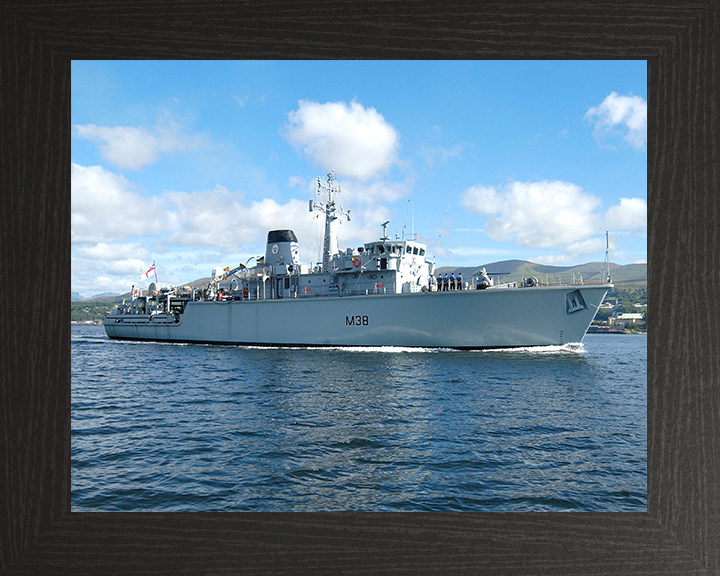 HMS Atherstone (M38) Royal Navy Hunt Class Mine Warfare Vessel Leaving Harbour Photo Print Wall Art Decor Posters, Prints, & Visual Artwork Hampshire Prints 10 x 8 Black Frame No