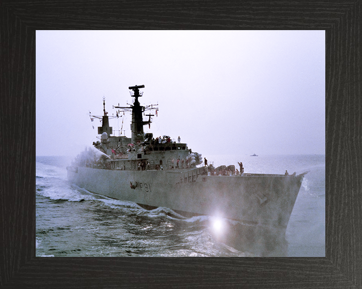 HMS Brazen (F91) Royal Navy Type 22 Frigate Handing Over Photo Print Wall Art Naval Decor Posters, Prints, & Visual Artwork Hampshire Prints 10 x 8 Black Frame No
