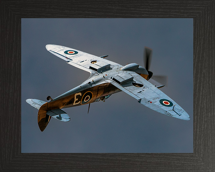 RAF Supermarine Spitfire in flight Photo Print - Royal Air Force Aircraft Hampshire Prints 10 x 8 Black Frame No
