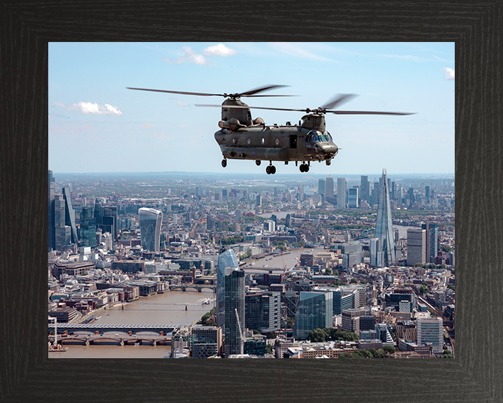 RAF Chinook Helicopter Over The Thames Photo Print - Royal Air Force Aircraft Hampshire Prints 10 x 8 Black Frame No