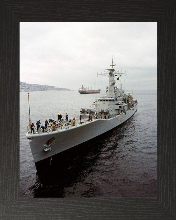 HMS Sirius F40 | Photo Print | Framed Print | Poster | Leander Class | Frigate | Royal Navy Hampshire Prints