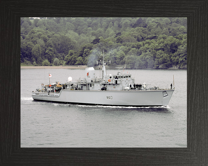 HMS Berkeley (M40) Royal Navy Hunt Class Mine Warfare Vessel Plymouth Sound Photo Print Wall Art Decor Posters, Prints, & Visual Artwork Hampshire Prints 10 x 8 Black Frame No