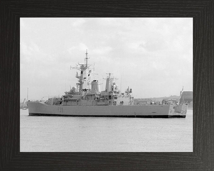 HMS Naiad F39 | Photo Print | Framed Print | Poster | Leander Class | Frigate | Royal Navy Hampshire Prints