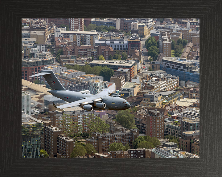 RAF C-17 Flies over London Photo Print - Royal Air Force Aircraft Hampshire Prints 10 x 8 Black Frame No