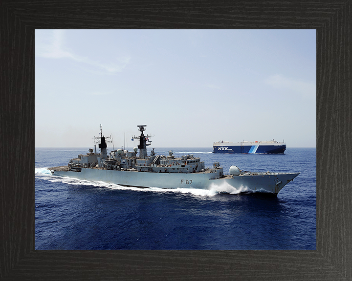 HMS Chatham (F87) Royal Navy Type 22 Frigate Underway Starboard View Photo Print Wall Art Decor Posters, Prints, & Visual Artwork Hampshire Prints 10 x 8 Black Frame No
