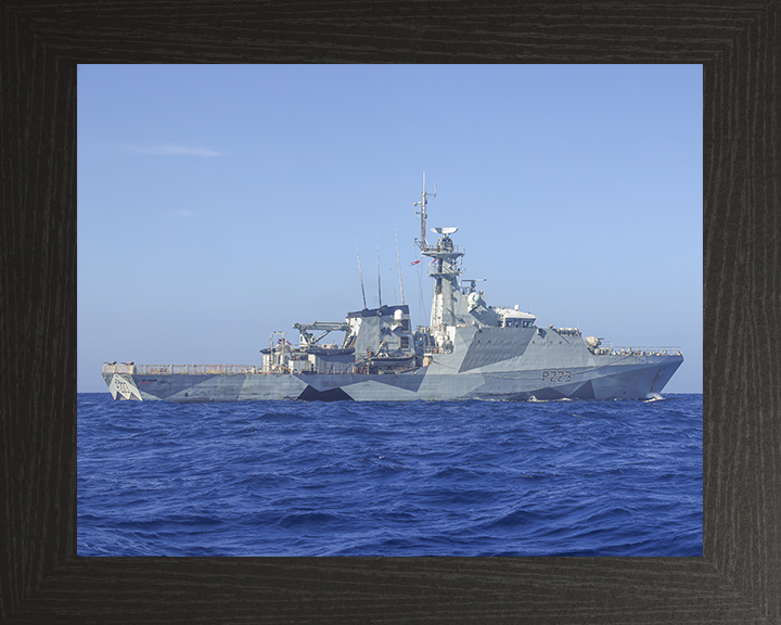HMS Medway (P223) Photo Print - Caribbean 2025 - Royal Navy River Class Patrol Vessel Hampshire Prints 10 x 8 Black Frame No
