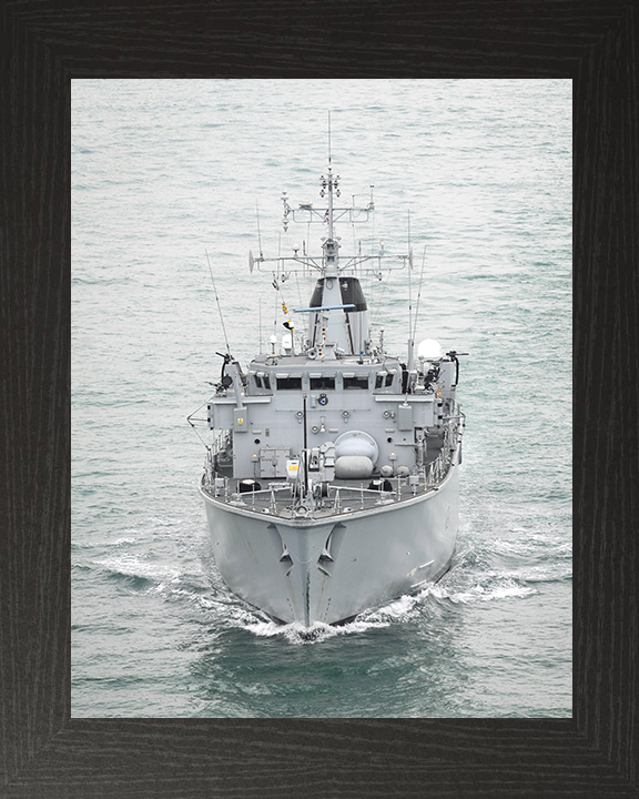HMS Chiddingfold (M37) Royal Navy Hunt Class Minehunter High Bow View Photo Print Wall Art Decor Posters, Prints, & Visual Artwork Hampshire Prints 10 x 8 Black Frame No