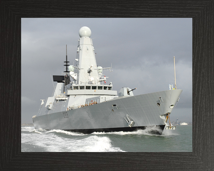 HMS Dauntless (D33) Royal Navy Type 45 Destroyer At Sea low Starboard View Photo Print Wall Art Decor Posters, Prints, & Visual Artwork Hampshire Prints 10 x 8 Black Frame No