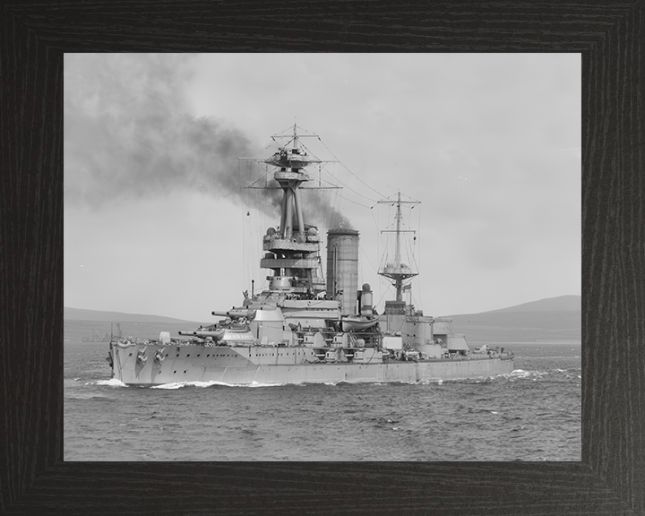 HMS Canada Photo Print - Port Side View - Royal Navy Super Dreadnought Battleship Hampshire Prints 10 x 8 Black Frame No