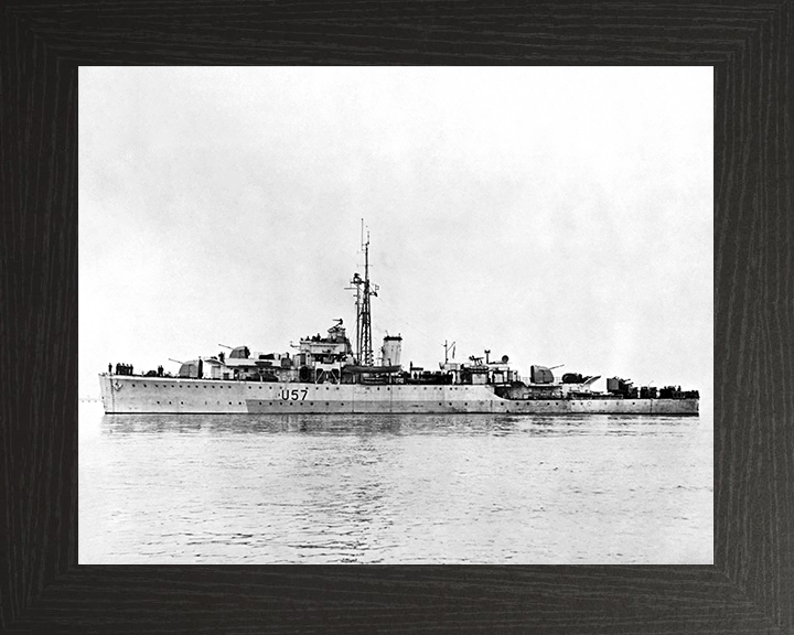 HMS Black Swan U57 (L57) Royal Navy Black Swan Class Sloop Port Beam Photo Print Wall Art Decor Posters, Prints, & Visual Artwork Hampshire Prints 10 x 8 Black Frame No