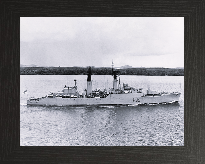 HMS Lincoln (F99) - Singapore 1969 - Royal Navy Salisbury Class Frigate Photo Print Wall Art Naval Decor UK Posters, Prints, & Visual Artwork Hampshire Prints 10 x 8 Black Frame No