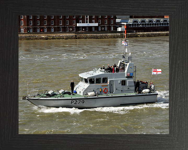 HMS Blazer (P279) Photo Print - Leaving Portsmouth 2014 - Royal Navy Archer Class P2000 Patrol Vessel Posters, Prints, & Visual Artwork Hampshire Prints 10 x 8 Black Frame No