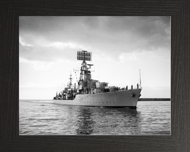 HMS Agincourt (D86) Royal Navy Battle Class Destroyer Photo Print Starboard Bow View Warship Wall Art Posters, Prints, & Visual Artwork Hampshire Prints 10 x 8 Black Frame No