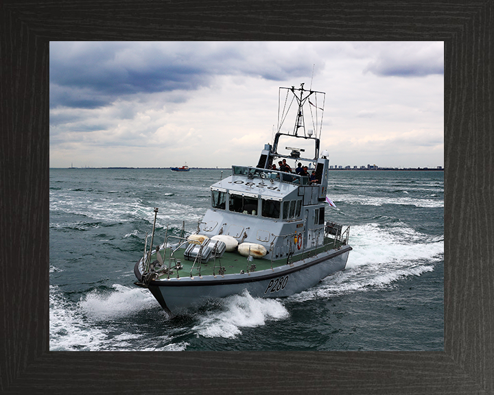 HMS Dasher (P280) Photo Print - At Sea 2017 - Royal Navy Archer Class P2000 Patrol Vessel Posters, Prints, & Visual Artwork Hampshire Prints 10 x 8 Black Frame No