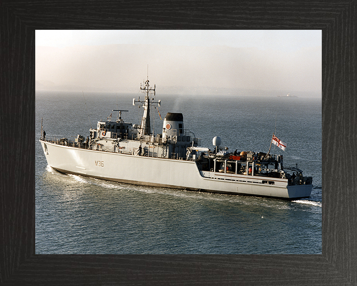 HMS Bicester (M36) Photo Print - Leaving Portsmouth 1997 - Royal Navy Hunt Class Mine Warfare Vessel