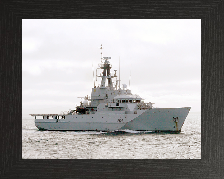 HMS Clyde (P257) Royal Navy River Class Patrol Vessel Underway Starboard Side View Photo Print Wall Art Decor Posters, Prints, & Visual Artwork Hampshire Prints 10 x 8 Black Frame No