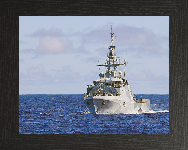 HMS Spey P234 Royal Navy River class offshore patrol vessel Photo Print or Framed Print - Hampshire Prints