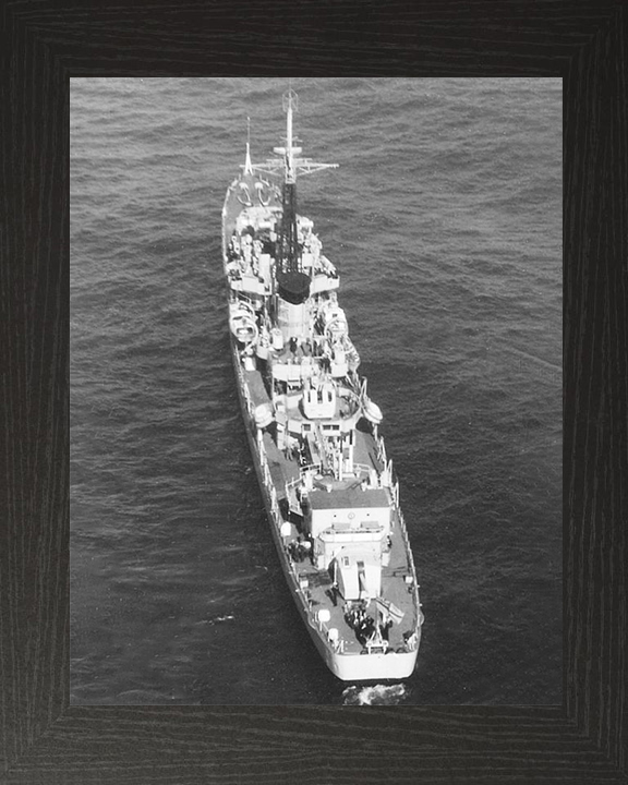 HMS Chequers (R61) Royal Navy C Class Destroyer From Above Photo Print Wall Art Decor Posters, Prints, & Visual Artwork Hampshire Prints 10 x 8 Black Frame No