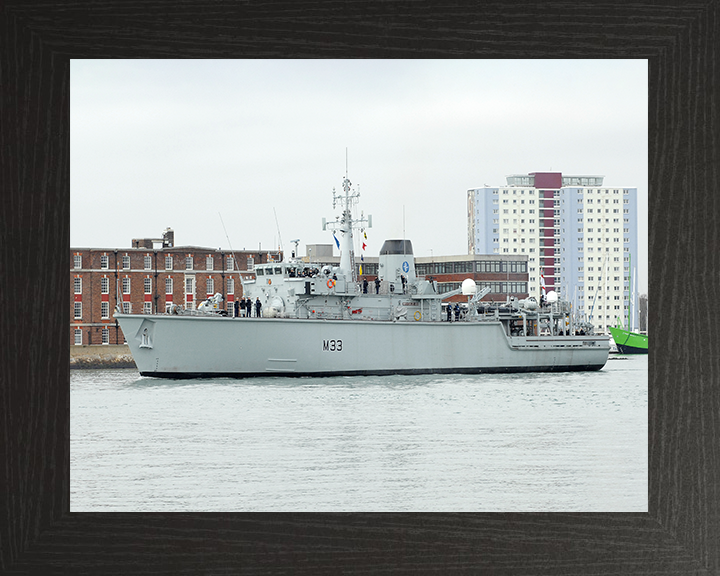 HMS Brocklesby (M33) Photo Print - Leaving Portsmouth 2011 - Royal Navy Hunt Class Mine Warfare Vessel Posters, Prints, & Visual Artwork Hampshire Prints 10 x 8 Black Frame No