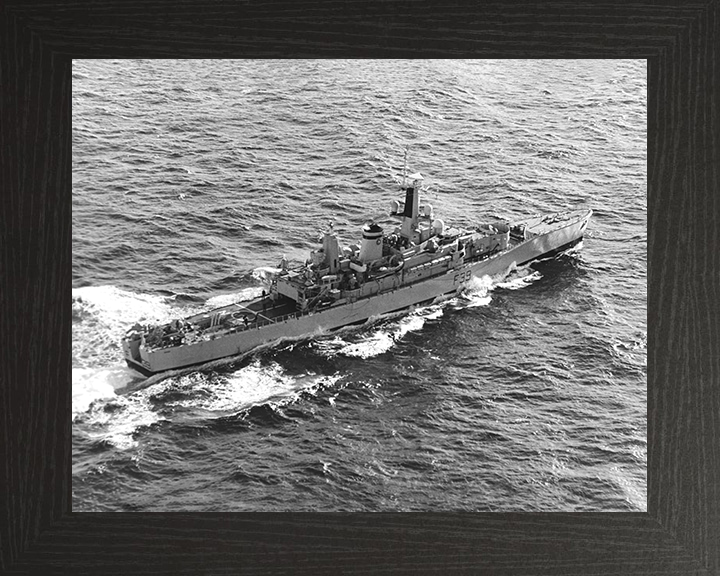 HMS Naiad (F39) Photo Print - At Sea 1978 - Royal Navy Leander Class Frigate Hampshire Prints 10 x 8 Black Frame No