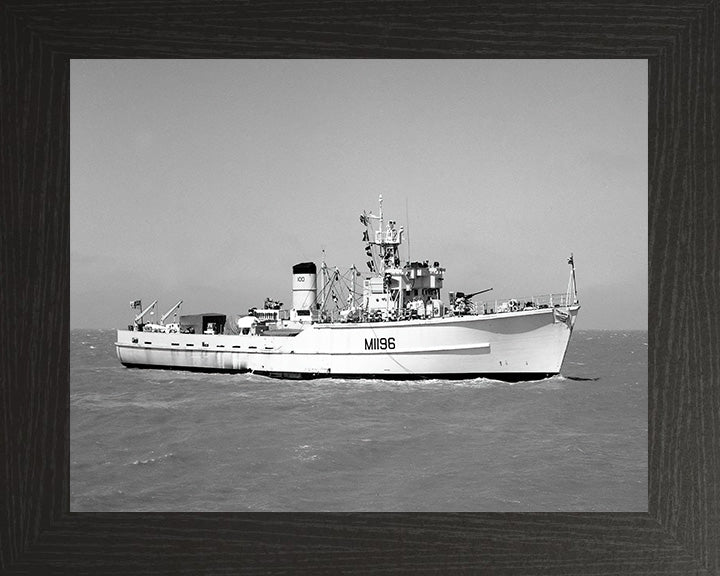 HMS Yarnton M1196 | Photo Print | Framed Print | Ton Class | Minesweeper | Royal Navy Hampshire Prints