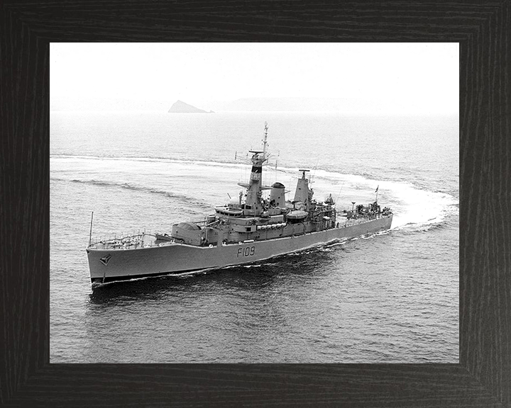 HMS Leander (F109) Photo Print - At Sea - Royal Navy Leander Class Frigate