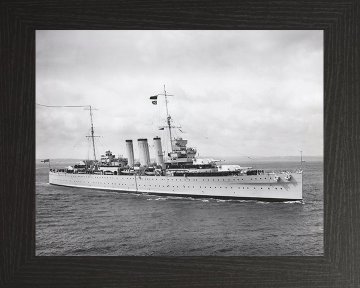 HMS Cornwall (56) Royal Navy County Class Heavy Cruiser Starboard View Photo Print Wall Art Decor Posters, Prints, & Visual Artwork Hampshire Prints 10 x 8 Black Frame No