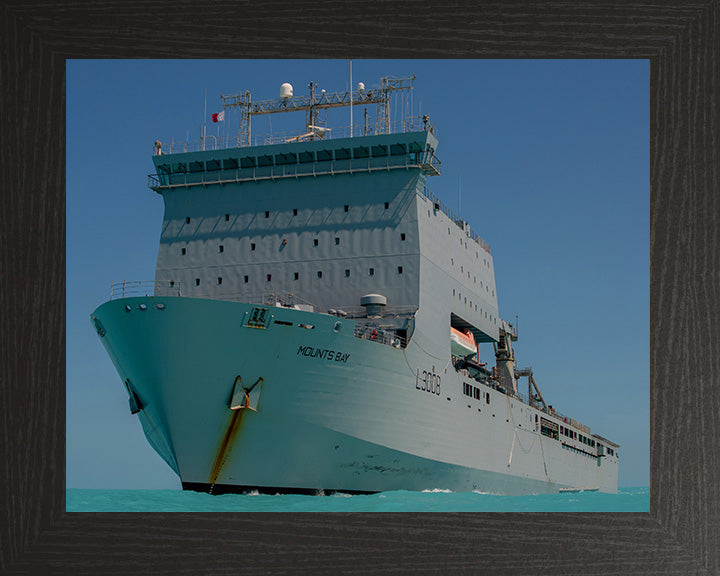 RFA Mounts Bay L3008 | Photo Print | Framed Print | Bay Class | Auxiliary Dock | Royal Fleet Auxiliary Hampshire Prints