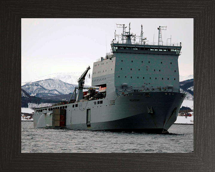 RFA Mounts Bay L3008 | Photo Print | Framed Print | Bay Class | Auxiliary Dock | Royal Fleet Auxiliary Hampshire Prints