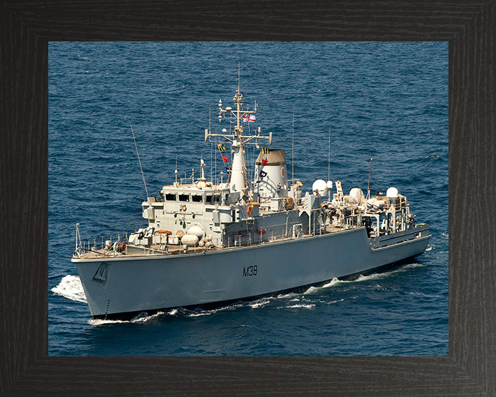 HMS Atherstone M38 Royal Navy Hunt class mine countermeasures vessel Photo Print or Framed Print - Hampshire Prints