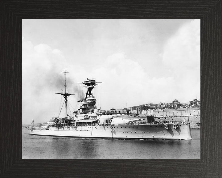HMS Ramillies (07) Photo Print - Underway - Royal Navy Revenge Class Battleship Hampshire Prints 10 x 8 Black Frame No