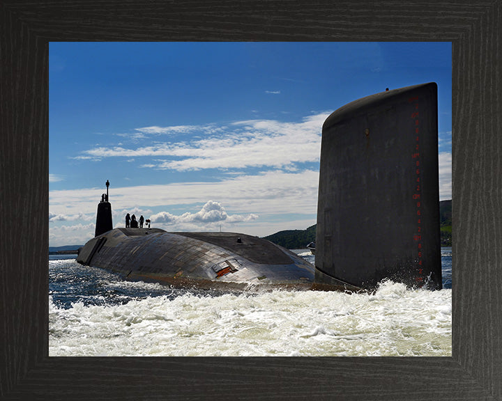 HMS Victorious S29 Submarine | Photo Print | Framed Print | Vanguard Class | Royal Navy Hampshire Prints