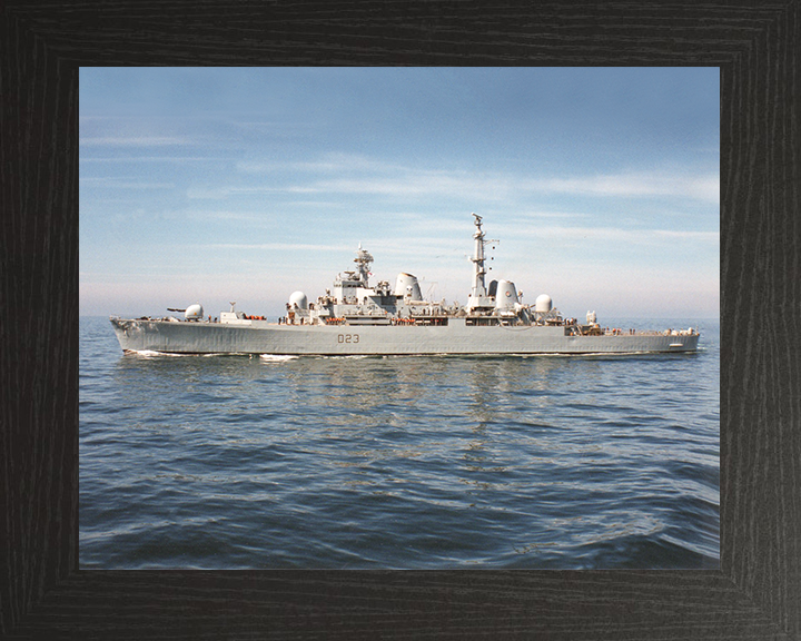HMS Bristol (D23) Royal Navy Type 82 Destroyer Port Beam View Photo Print Wall Art Decor Posters, Prints, & Visual Artwork Hampshire Prints 10 x 8 Black Frame No