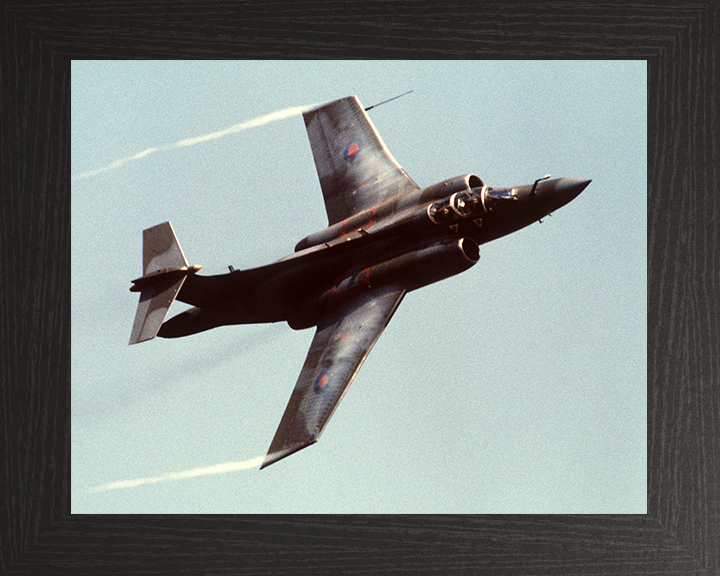 RAF Buccaneer S2b in flight Photo Print - Royal Air Force Aircraft Hampshire Prints 10 x 8 Black Frame No