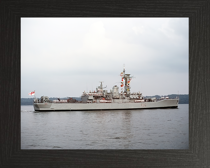 HMS Argonaut (F56) Royal Navy Leander Class Frigate Entering Harbour 1985 Photo Print Wall Art Decor Posters, Prints, & Visual Artwork Hampshire Prints 10 x 8 Black Frame No