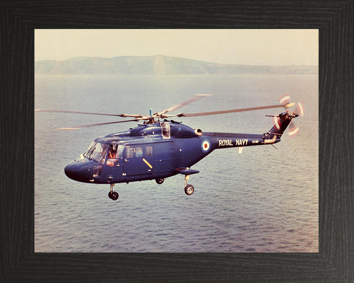 Westland Lynx Helicopter in Flight 1984 Photo Print - Royal Navy Aircraft Hampshire Prints 10 x 8 Black Frame No