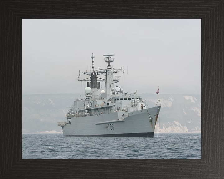 HMS Campbeltown (F86) Royal Navy Type 22 Frigate At Anchor Photo Print Wall Art Decor Posters, Prints, & Visual Artwork Hampshire Prints 10 x 8 Black Frame No