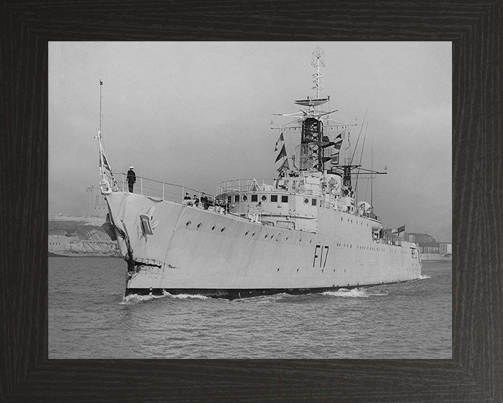 HMS Ulysses (F17) Photo Print - leaving Harbour - Royal Navy Type 15 Frigate Hampshire Prints 10 x 8 Black Frame No