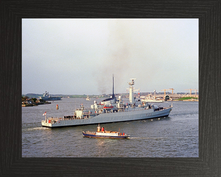 HMS Arrow (F173) Royal Navy Type 21 Frigate Entering Harbour Photo Print Wall Art Decor Posters, Prints, & Visual Artwork Hampshire Prints 10 x 8 Black Frame No