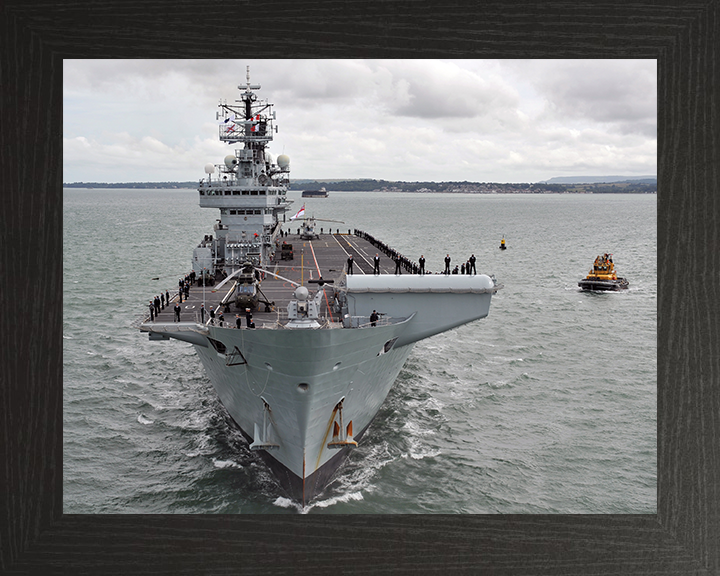 HMS Illustrious R06 | Photo Print | Framed Print | Invincible Class | Aircraft Carrier | Royal Navy Hampshire Prints