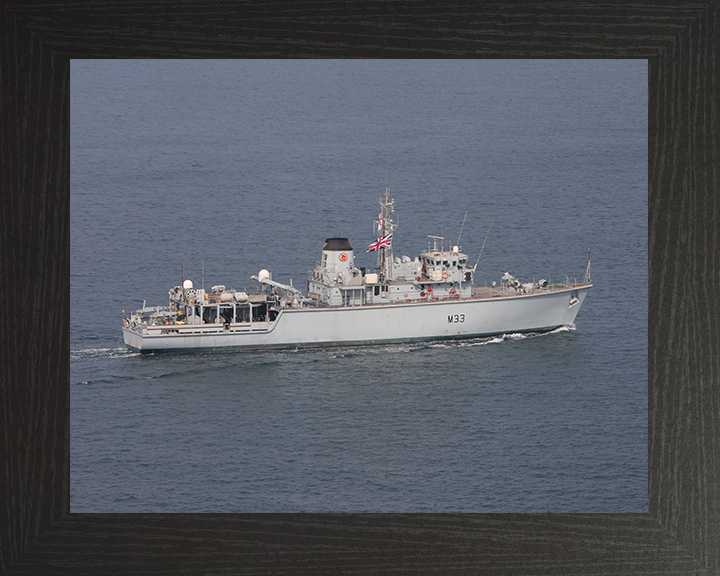 HMS Brocklesby (M33) Photo Print - At Sea 2020 - Royal Navy Hunt Class Mine Warfare Vessel Hampshire Prints 10 x 8 Black Frame No