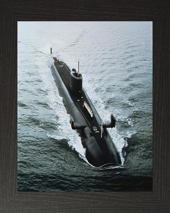 HMS Resolution S22 Submarine | Photo Print | Framed Print | Resolution Class | Royal Navy Hampshire Prints
