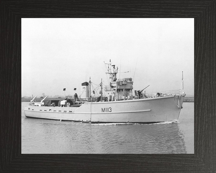 HMS Brereton (M1113) Royal Navy Ton Class Minesweeper Starboard View Photo Print Wall Art Decor Posters, Prints, & Visual Artwork Hampshire Prints 10 x 8 Black Frame No