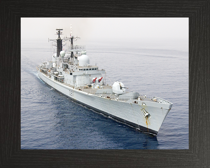 HMS Edinburgh (D97) Royal Navy Type 42 Destroyer High Starboard Bow View at sea Photo Print Wall Art Decor Posters, Prints, & Visual Artwork Hampshire Prints 10 x 8 Black Frame No