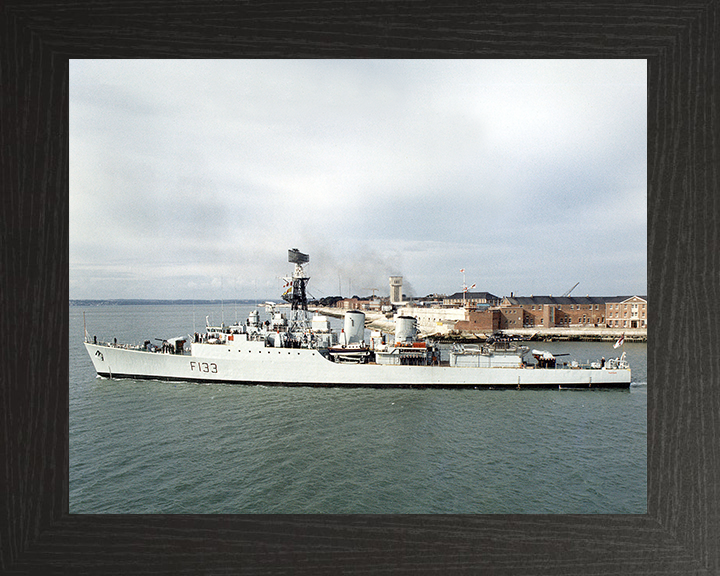 HMS Tartar (F133) Photo Print - Leaving Portsmouth - Royal Navy Tribal Class Frigate